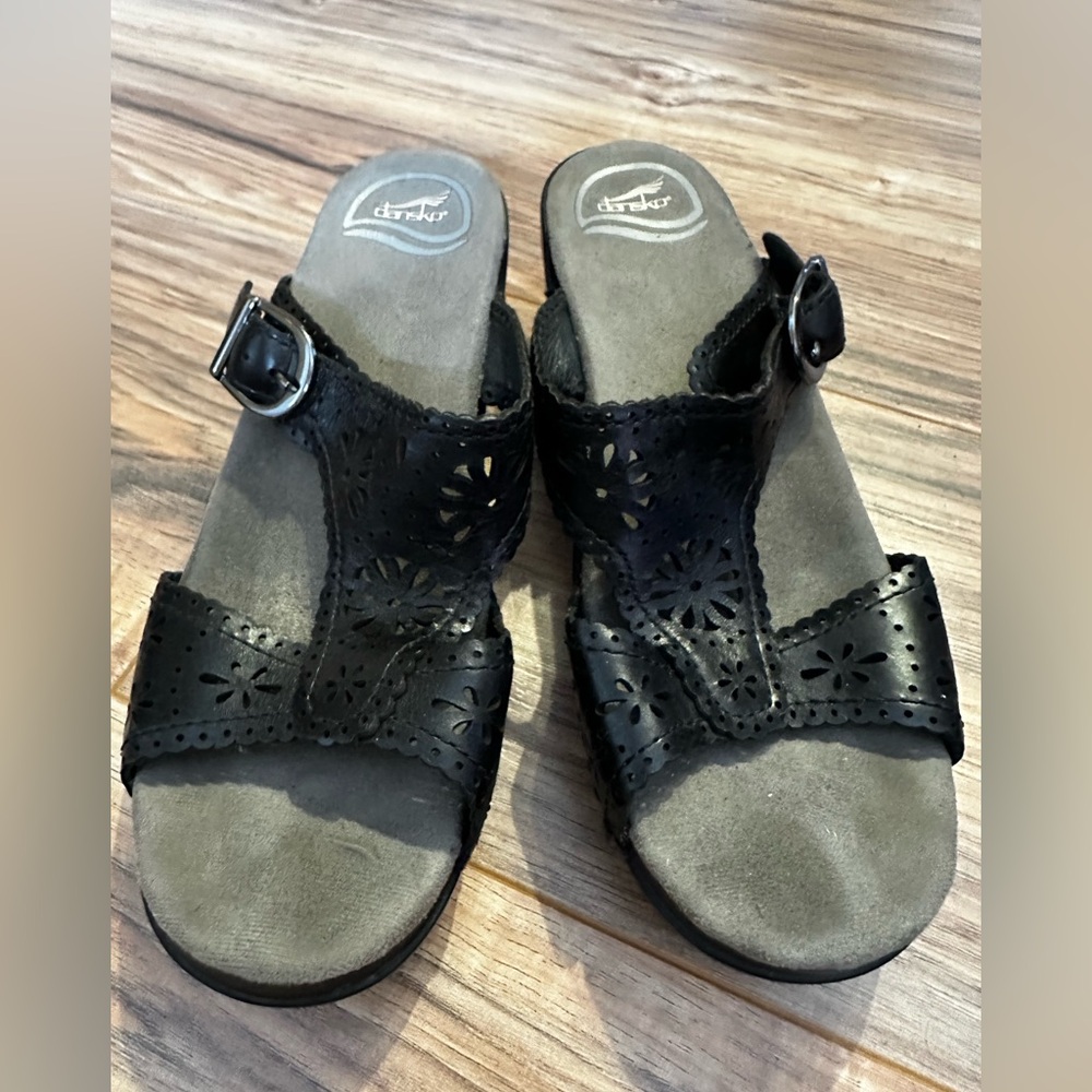 Dansko Black Floral Cutout Slip-On Sandals size 38